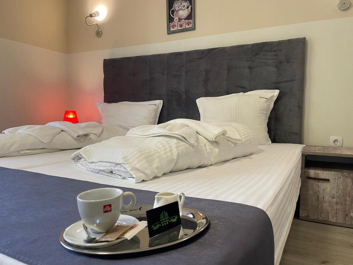 Hotel Ostrova - Free Parking&WiFi Plovdiv Buitenkant foto